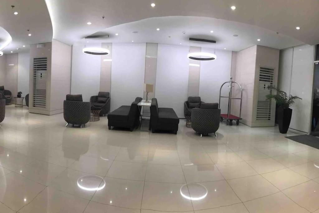 Trig Place At Grace Residence In Taguig City Manila Eksteriør billede